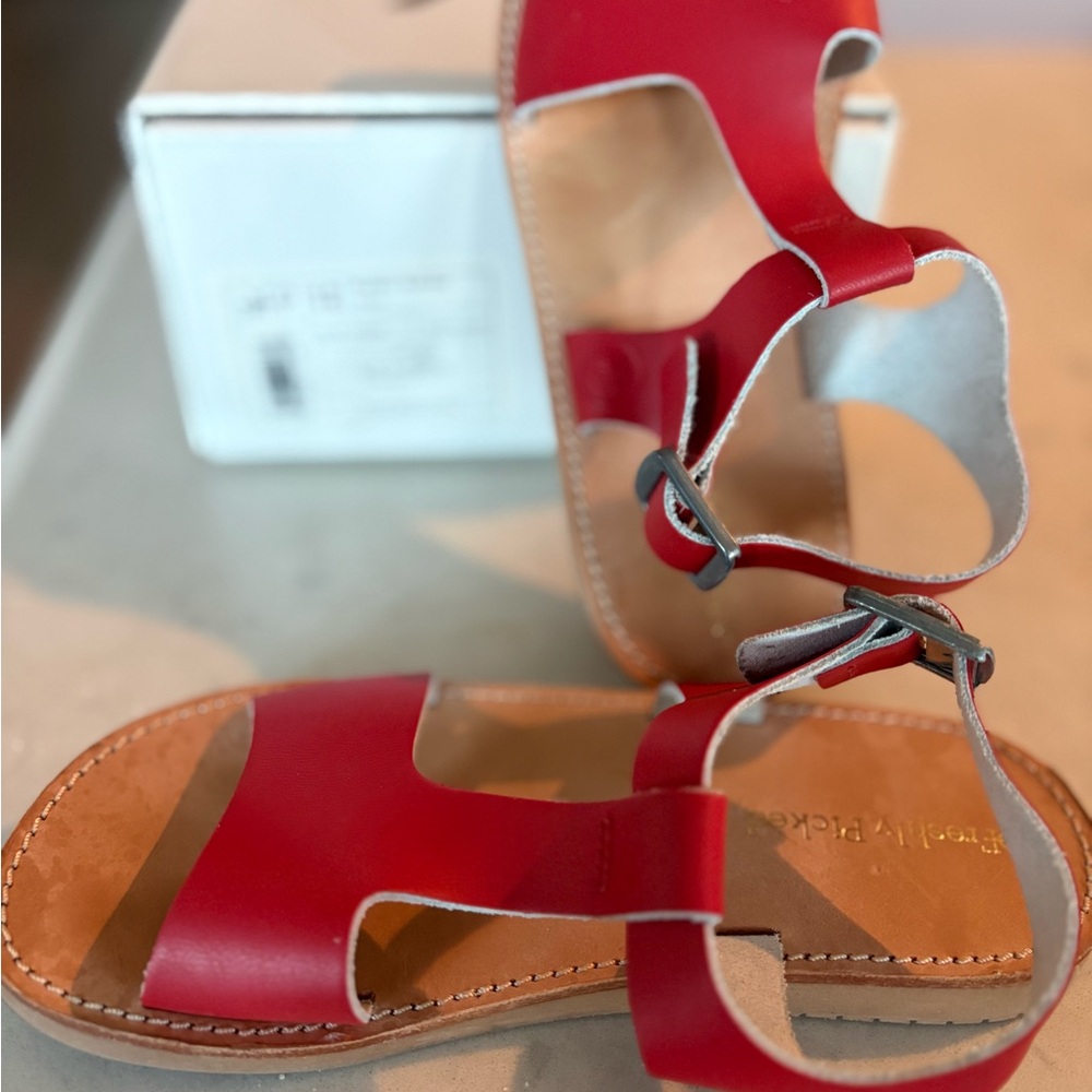 Freshly Picked Size 12 Malibu Sandals